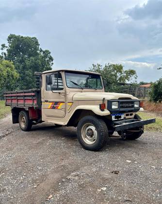TOYOTA BANDEIRANTE 4.0 OJ55LP-BL3 4X4 CS DIESEL 2P MANUAL TOYOTA BANDEIRANTE 4.0 OJ55LP-BL3 4X4 CS DIESEL 2P MANUAL